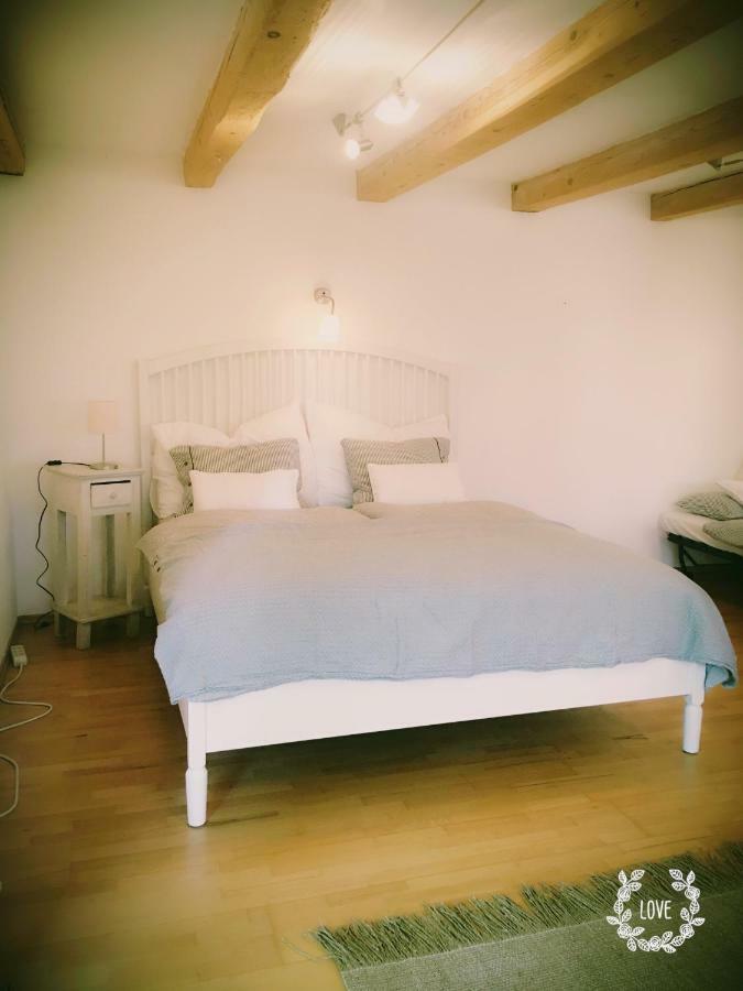 Gute Stube Apartment Weiden am See Luaran gambar